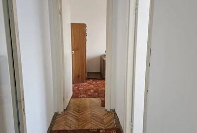 Apartament cu 3 camere decomandat în Central - 3