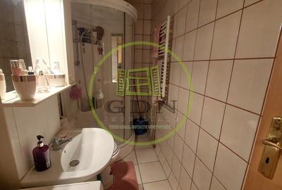 Apartament cu 3 camere semidecomandat, mobilat în Craiovița Nouă - 5