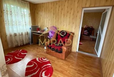 Casă cu 9 camere cu Canalizare în Liceul Militar - 15