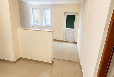Casă cu 4 camere cu Teren 500 Mp în Puchenii Mari