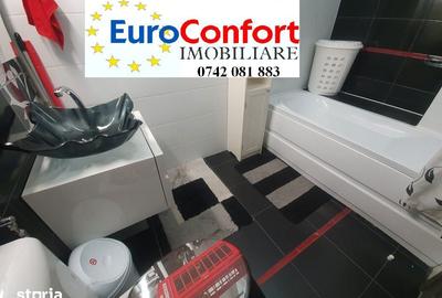 Apartament cu 3 camere în Central - 2