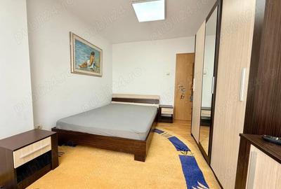 Apartament cu 4 camere decomandat în Soarelui - 9