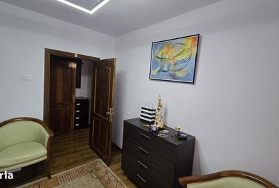 Apartament cu 4 camere în Central - 4