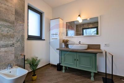 Casă cu 5 camere cu Teren 432 Mp în Balotești - 40