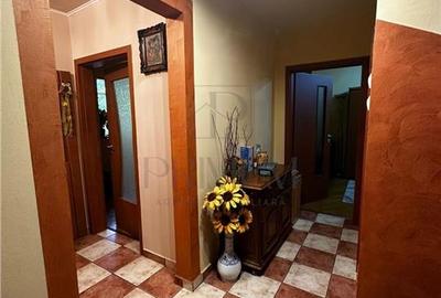 CIRCUMVALATIUNII - ETAJ 1 - BLOC IZOLAT - 4 camere - 2 bai - debara - decomandat CIRCUMVALATIUNII - ETAJ 1 - BLOC IZOLAT - 4 camere - 2 bai - debara - decomandat - 10