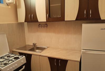 Garsoniera Dovali facultatea Brancoveanu - 2