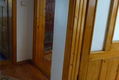 Apartament cu 4 camere decomandat în Central - 1