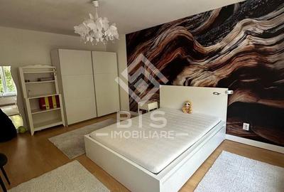 Casă cu 5 camere cu Canalizare în Central - 7