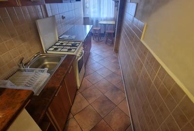 Garsonieră decomandată în Astra - 4