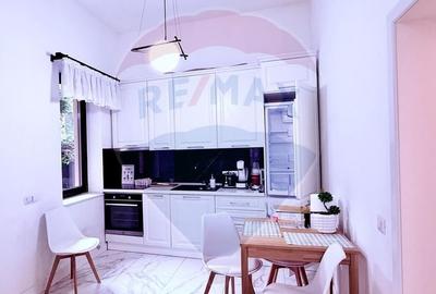 Apartament de inchiriat ultracentral - Str Cuza Voda - 6