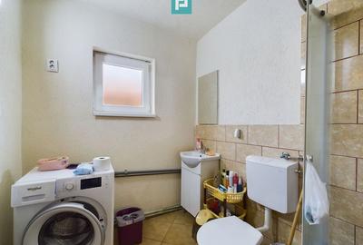 Casă cu 5 camere cu Teren 400 Mp în Utvin - 16