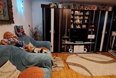 Apartament cu 3 camere decomandat în Gării