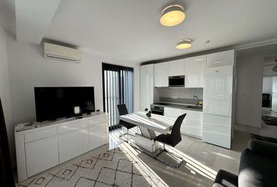 Apartament cu 3 camere semidecomandat în Braytim