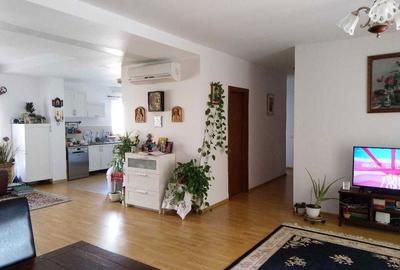 Apartament cu 3 camere decomandat în Băneasa - 4