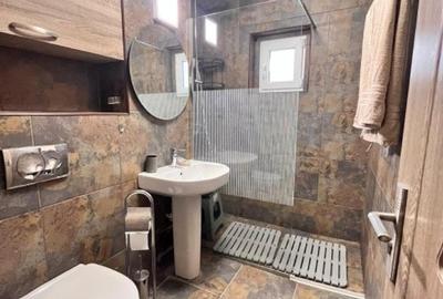 Apartament cu 2 camere decomandat în Piața Centrală - 14