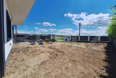 Casă cu 5 camere cu Teren 500 Mp în Jucu - 7