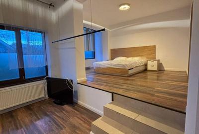Casă cu 5 camere cu Teren 200 Mp în Băneasa - 15