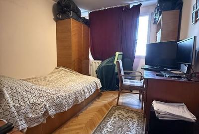 Apartament cu 4 camere decomandat în Drumul Taberei - 4