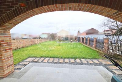 Casă individuală cu 3 camere cu Canalizare în Someșeni - 11