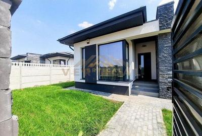 Casa cu panouri fotovoltaice - comuna Berceni - 3