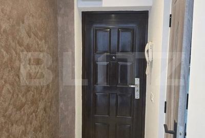Apartament de vanzare, cu 2 camere, semidecomandat, 29 mp, zona Micro3 - 13