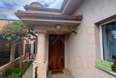 Casă cu 3 camere cu Teren 230 Mp în Brătianu - 1