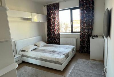 Apartament cu 2 camere, mobilat în Regie - 4