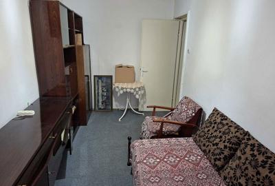 Apartament cu 3 camere decomandat în Central - 14