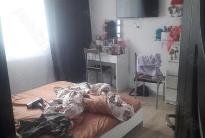 Casă cu 3 camere în Lumina