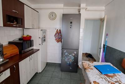 Apartament cu 4 camere decomandat în Vasile Alecsandri - 12