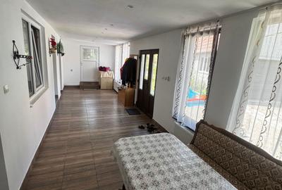 Casă cu 4 camere în Central - 6