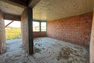 Casa noua la rosu de vanzare in Unirea Odobesti cu toate utilitatile - 15