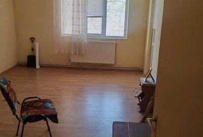 Apartament cu 3 camere în Nicolae Titulescu - 7