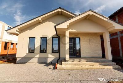 Casă cu 4 camere cu Teren 300 Mp în Cihei - 8