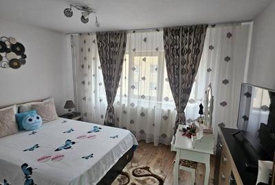 Apartament cu 3 camere în Central - 3
