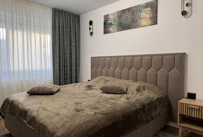 Kasper - Coresi Avantgarden, de inchiriat apart. cu 3 camere, decomandat - 6