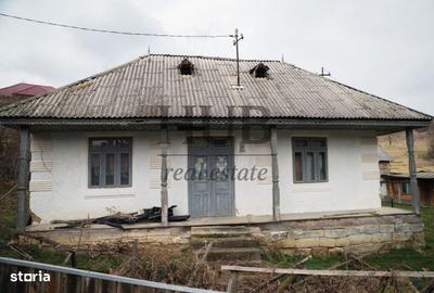 Casă cu 4 camere în Cetățuia - 2