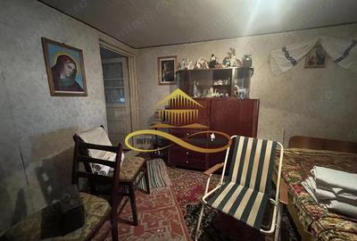 Casa batraneasca de vanzare in Bacau - 4