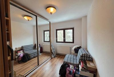 Apartament cu 4 camere decomandat în Crângași - 15