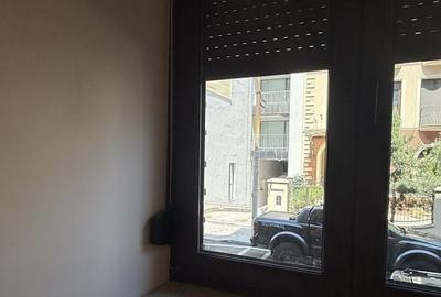 Apartament cu 3 camere decomandat, mobilat în Eminescu - 15