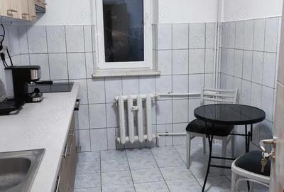 Apartament cu 2 camere decomandat în Titan