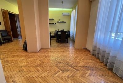 Apartament  spatios de vanzare intr-o cladire istorica - 5