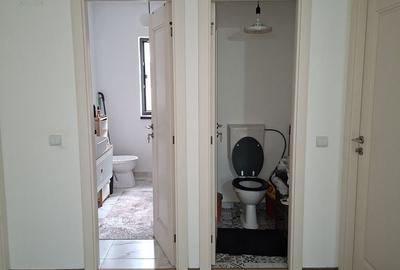 Casă cu 4 camere cu Teren 250 Mp în Malu Mare - 4