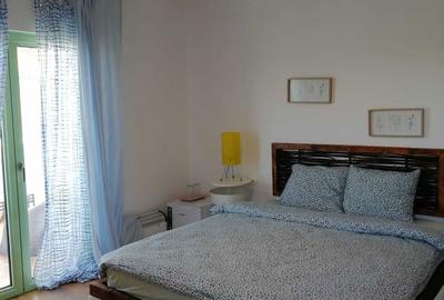 Casă cu 4 camere în Central - 1