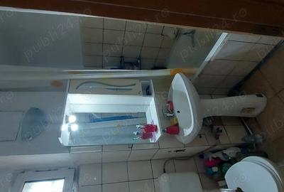 Apartament cu 2 camere decomandat în Tecuci - 3