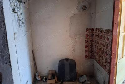 Garsonieră în 2 Moldoveni - 1