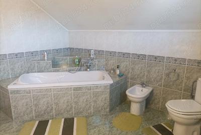 Casă cu 5 camere în Central - 7