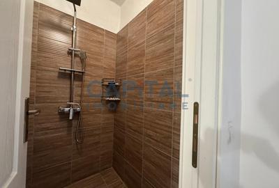 FARA COMISION ! Apartament la casa, curte  comuna, ULTRACENTRAL - 7