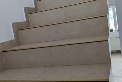 Casă individuală cu 6 camere cu Canalizare în Central - 4