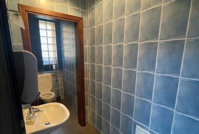 Spațiu comercial, de 100 mp, în Spitalul Județean